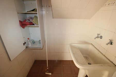 Casa à venda com 301m², 4 quartos e 6 vagasÁrea de Serviço