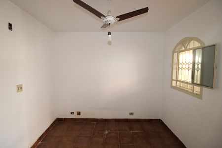 Casa à venda com 301m², 4 quartos e 6 vagasQuarto 1