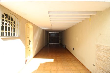 Casa à venda com 301m², 4 quartos e 6 vagasGaragem
