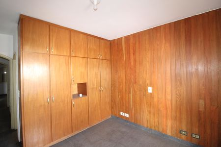 Casa à venda com 301m², 4 quartos e 6 vagasQuarto 6