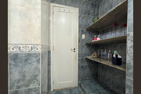 Apartamento para alugar com 70m², 2 quartos e sem vaga Apartamento para alugar com 70m², 2 quartos e sem vagaBanheiro social