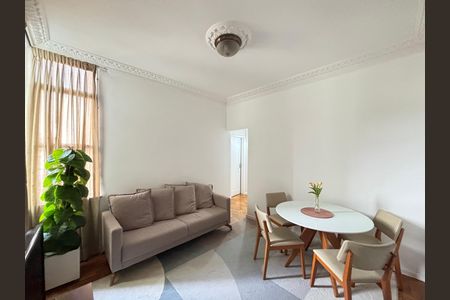 Sala de apartamento para alugar com 2 quartos, 70m² em Botafogo, Rio de Janeiro