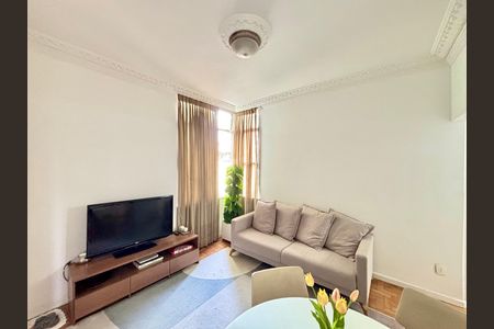 Sala de apartamento para alugar com 2 quartos, 70m² em Botafogo, Rio de Janeiro
