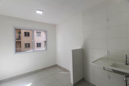 Apartamento para alugar com 2 quartos, 32m² em Vila Ema, São Paulo