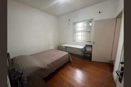 Casa à venda com 250m², 3 quartos e 1 vaga