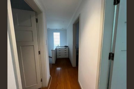 Casa à venda com 250m², 3 quartos e 1 vaga