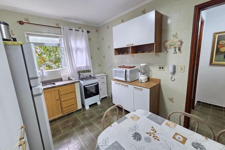 Apartamento para alugar com 80m², 2 quartos e 1 vaga Apartamento para alugar com 80m², 2 quartos e 1 vagaCozinha