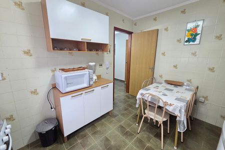 Apartamento para alugar com 80m², 2 quartos e 1 vaga Apartamento para alugar com 80m², 2 quartos e 1 vagaCozinha