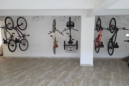 Apartamento para alugar com 80m², 2 quartos e 1 vaga Apartamento para alugar com 80m², 2 quartos e 1 vagaBicicletário