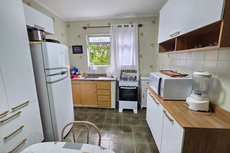 Apartamento para alugar com 80m², 2 quartos e 1 vaga Apartamento para alugar com 80m², 2 quartos e 1 vagaCozinha