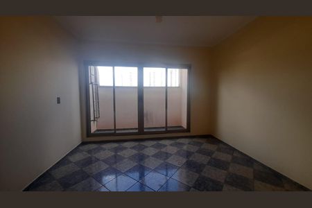 Casa para alugar com 280m², 3 quartos e 3 vagas Casa para alugar com 280m², 3 quartos e 3 vagasQuarto