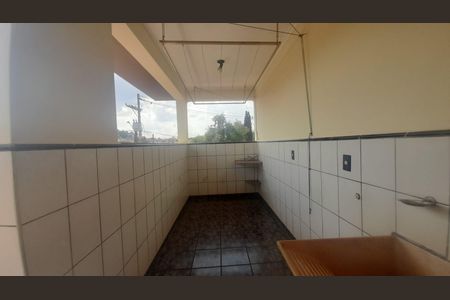 Casa para alugar com 280m², 3 quartos e 3 vagas Casa para alugar com 280m², 3 quartos e 3 vagasÁrea de serviço