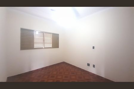 Casa para alugar com 280m², 3 quartos e 3 vagas Casa para alugar com 280m², 3 quartos e 3 vagasQuarto