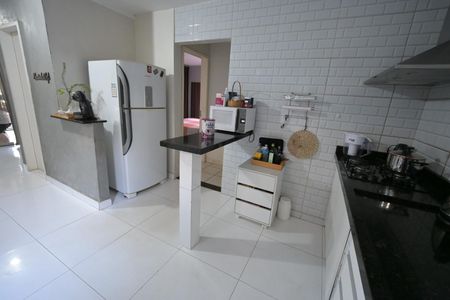 Casa à venda com 3 quartos, 200m² em Vila Bela, Goiânia