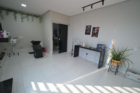 Casa à venda com 200m², 3 quartos e 2 vagas