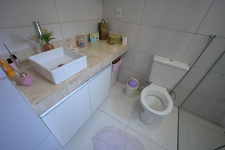 Casa à venda com 3 quartos, 200m² em Vila Bela, Goiânia