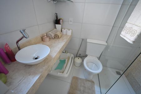 Casa à venda com 200m², 3 quartos e 2 vagas