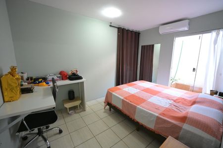 Casa à venda com 3 quartos, 200m² em Vila Bela, Goiânia