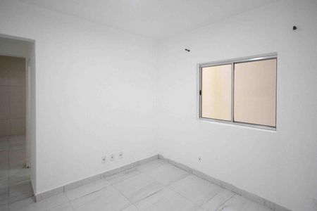 Casa para alugar com 3 quartos, 25m² em Cidade São Mateus, São Paulo