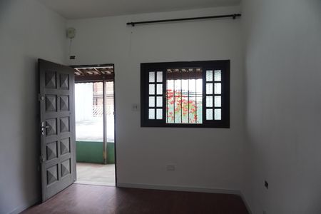 Sala de casa para alugar com 3 quartos, 110m² em Itaquera, São Paulo