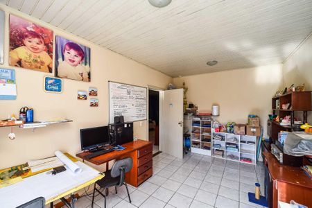 Casa à venda com 390m², 6 quartos e 2 vagasQuarto 1
