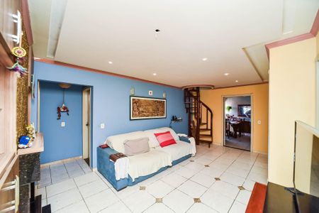 Casa à venda com 390m², 6 quartos e 2 vagasSala