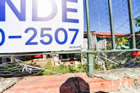 Casa à venda com 390m², 6 quartos e 2 vagasPlaquinha