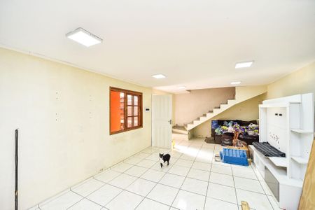 Casa à venda com 390m², 6 quartos e 2 vagasSala/Casa Fundos