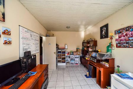 Casa à venda com 390m², 6 quartos e 2 vagasQuarto 1