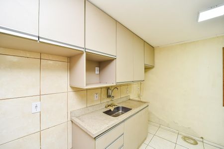 Casa à venda com 390m², 6 quartos e 2 vagasCozinha/Casa Fundos