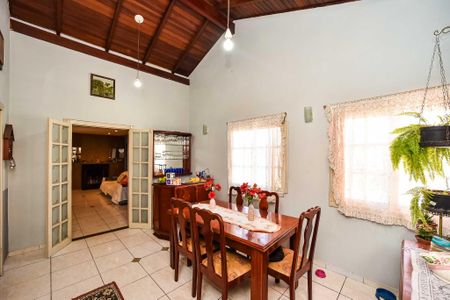 Casa à venda com 390m², 6 quartos e 2 vagasSala de Jantar