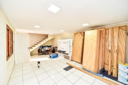 Casa à venda com 390m², 6 quartos e 2 vagasSala/Casa Fundos