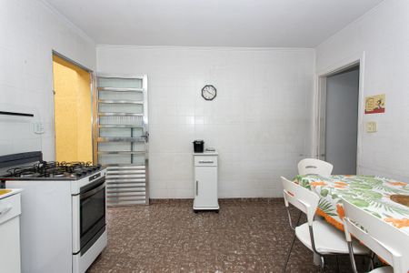 Cozinha de casa à venda com 2 quartos, 100m² em Chácara Santo Antônio (zona Leste), São Paulo