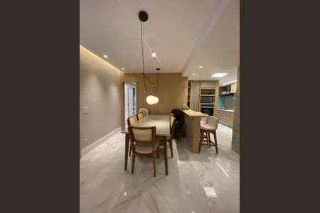Apartamento à venda com 115m², 3 quartos e 2 vagas
