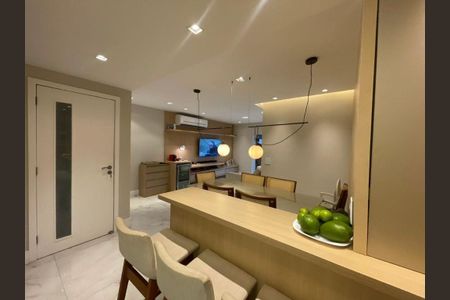 Apartamento à venda com 115m², 3 quartos e 2 vagas