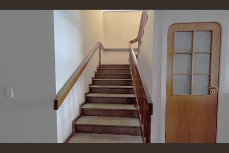 Casa à venda com 537m², 4 quartos e 4 vagas