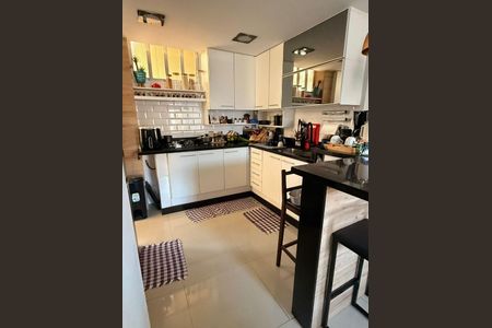Apartamento à venda com 72m², 3 quartos e 1 vaga
