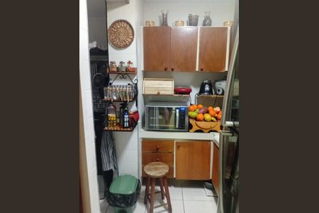 Apartamento à venda com 3 quartos, 140m² em Jardim Taquaral, São Paulo