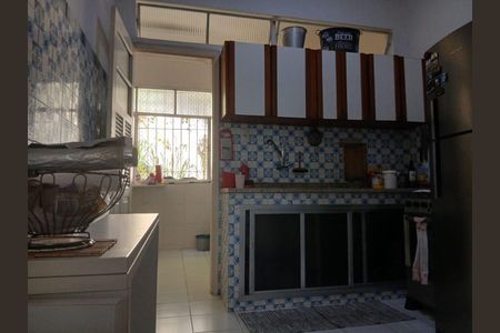 Apartamento à venda com 76m², 3 quartos e sem vaga