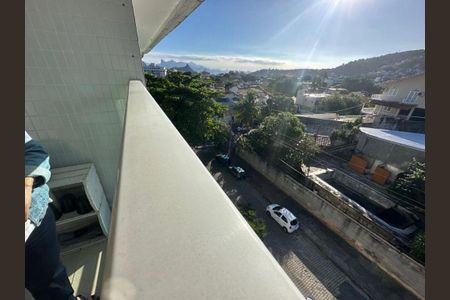 Apartamento à venda com 87m², 2 quartos e 1 vaga