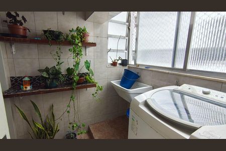 Apartamento à venda com 75m², 2 quartos e 1 vaga