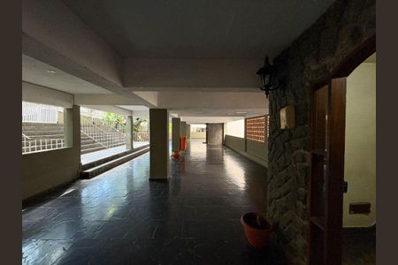Apartamento à venda com 60m², 2 quartos e 1 vaga