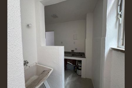 Apartamento à venda com 60m², 2 quartos e 1 vaga