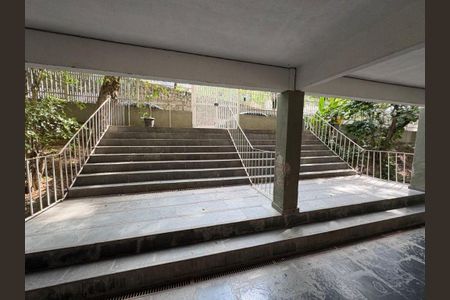 Apartamento à venda com 60m², 2 quartos e 1 vaga