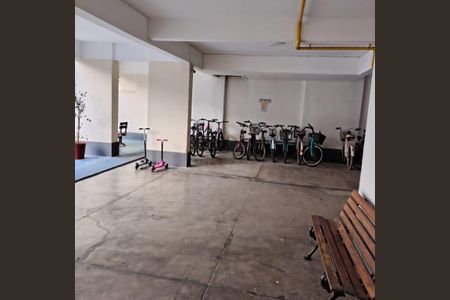 Apartamento à venda com 75m², 2 quartos e sem vaga