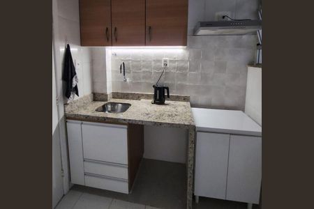 Apartamento à venda com 75m², 2 quartos e sem vaga