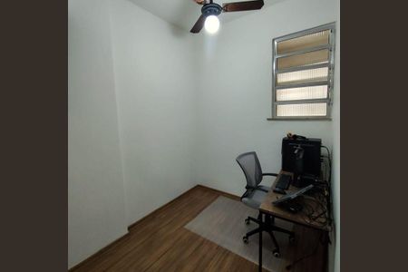 Apartamento à venda com 75m², 2 quartos e sem vaga