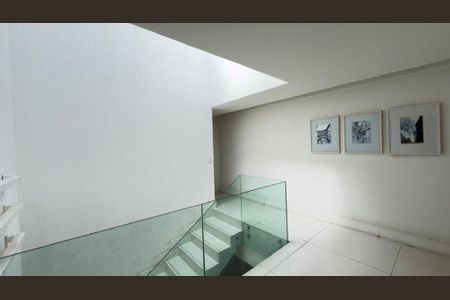 Casa à venda com 5 quartos, 500m² em Camboinhas, Niterói