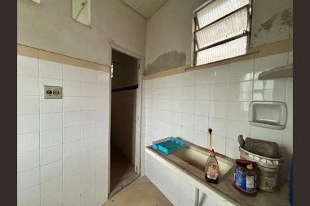 Casa à venda com 2 quartos, 220m² em Santa Rosa, Niterói
