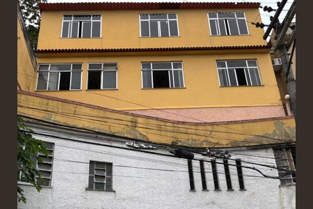 Casa à venda com 220m², 2 quartos e 1 vaga